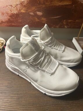 On Running Cloudwhite Mesh Running - White